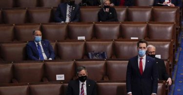 Sen. Hawley, facing calls for expulsion from Senate, stands firm; ‘I will never apologize’ | Election Hq