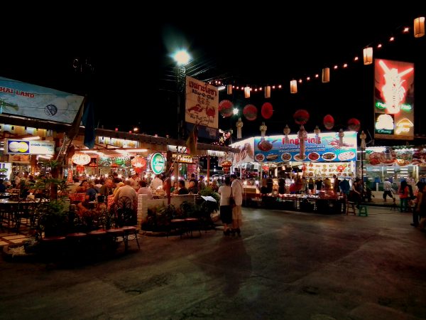 Chiang Mai to reopen its night market this week