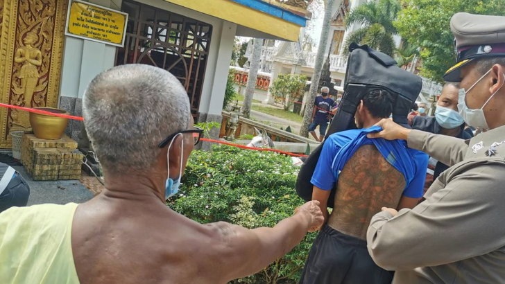 อภินิหาร “หลวงพ่อเปียก” หนุ่มบุกทุบโลงแก้ว-เผาสรีระสังขาร อึ้งไฟไหม้ไม่ระคายผิว