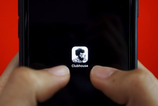 Thailand warns against app Clubhouse after monarchy discussions