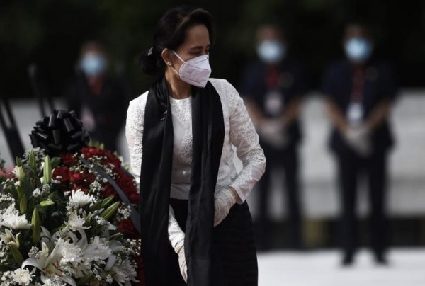 Aung San Suu Kyi and other leaders arrested, party spokesman says