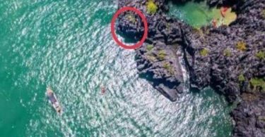 Famous natural attraction in Satun province closed after huge rock fall into sea