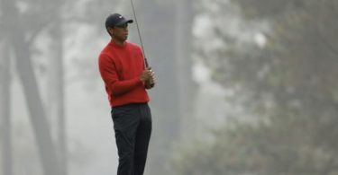 Golf great Tiger Woods suffers serious leg injuries in car wreck