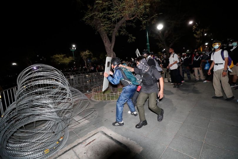 Thailand’s pro-democracy protesters clash with police Police Monarchy Protesters Police followers