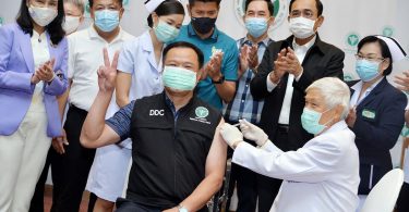 The Latest: Thailand begins COVID-19 vaccinations Vaccine U.S. Thailand Covid Prayuth Chan-ocha