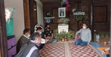สลด เด็กหญิงวัย 13 ปี อาสาทำแนวกันไฟ เกิดวูบหมดสติเสียชีวิตกลางป่า