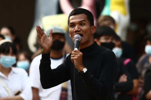Justice Ministry refutes Ratsadon leaders’ foul play claim, accuses them of resisting COVID screening