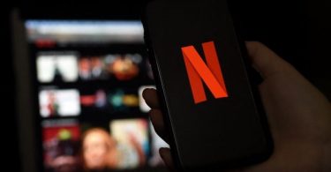 Netflix may be moving to stop users sharing passwords