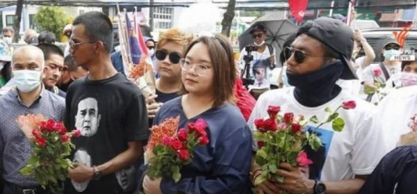 Three Ratsadon leaders promise court they will not mention monarchy issue again if granted bail
