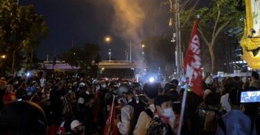 ReDem protesters head to Criminal Court to demand release of four core Ratsadon members