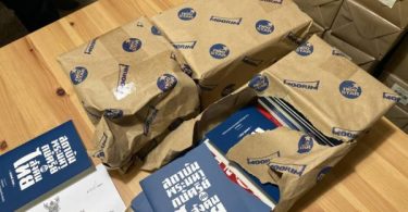 Thai police raid Fah Diew Kan printing house, seize books about the monarchy