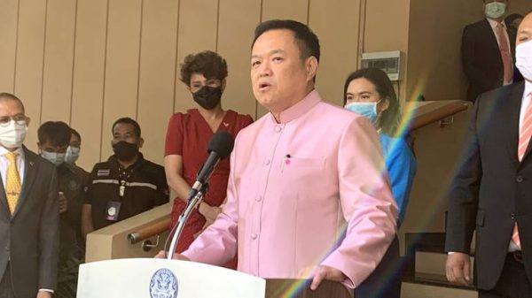 Health minister warns of third COVID-19 wave as fewer Thai people wear face masks in public
