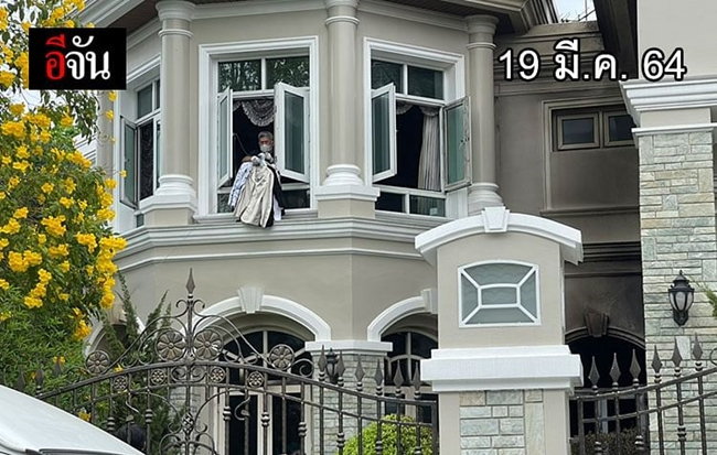 คืบไฟไหม้บ้านหรูย่านรามอินทรา สูญทรัพย์หลายสิบล้าน 3 ชิวาวาสังเวยเพลิง