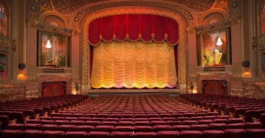 When theatres will open again in the UK