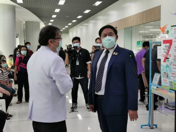 Bangkok Governor inspects field hospital at Bang Khun Thian Geriatric Hospital