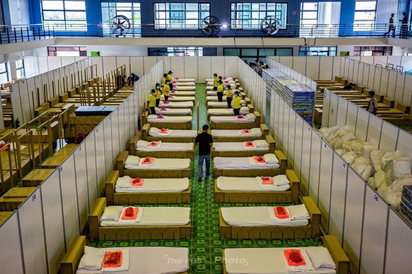 985 new COVID-19 cases recorded in Thailand on Monday as surge slows slightly