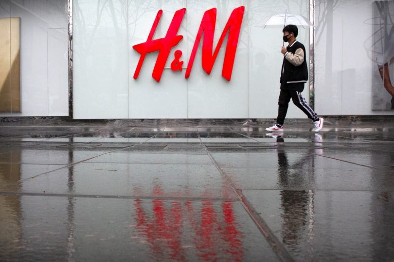 China says H&M changed online map after criticism Communist Party Youth League Thailand Taiwan H&M