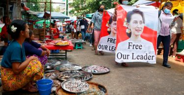 Myanmar refugee crisis brewing as turmoil hits economy Bangkok Salaries Thailand Aung San Suu Kyi Aid workers