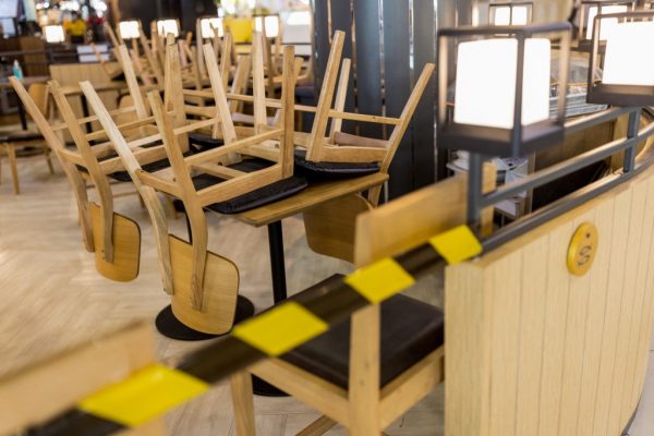 Thai restauranteurs struggle to stay afloat amid rising infections