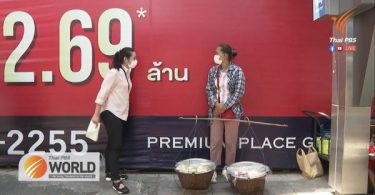 Street hawkers risk COVID-19 infection to make a living