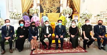 สมาคมดนตรีฯ มูลนิธิศิลปินแห่งชาติ ร่วมเป็นเจ้าภาพงานศพ “ครูชาลี อินทรวิจิตร” มือเปียโนชื่อดัง หนึ่ง จักรวาล ดอดเคารพศพร่วมไว้อาลัย