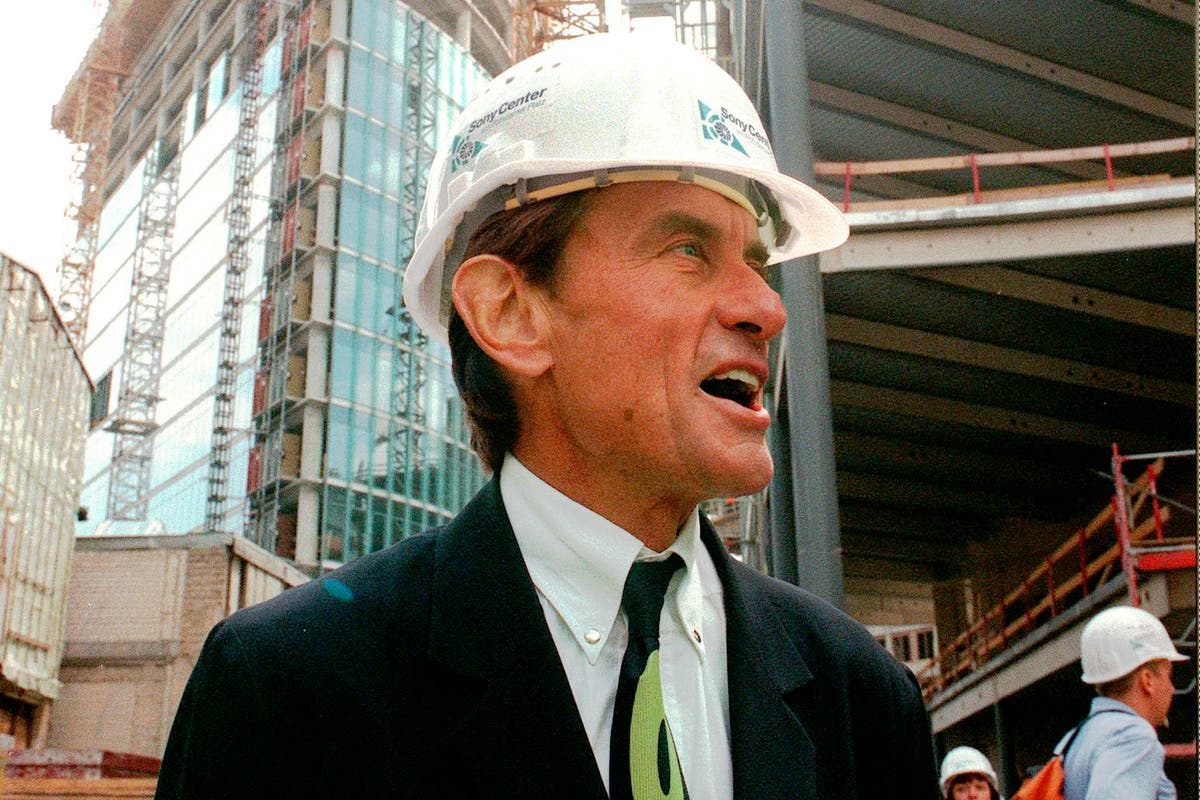Famed German architect Jahn killed in Illinois bike accident Yale University Illinois Bangkok Chicago FBI