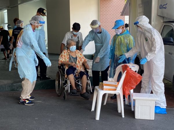 2,101 new COVID-19 cases recorded today, 512 medics infected since April 1st
