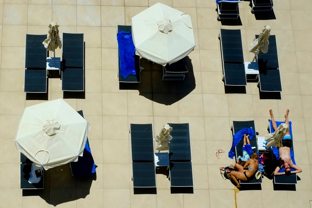 Countries eager to reopen to travel as pandemic recedes Dubai Cancun Spain Bangkok Egypt