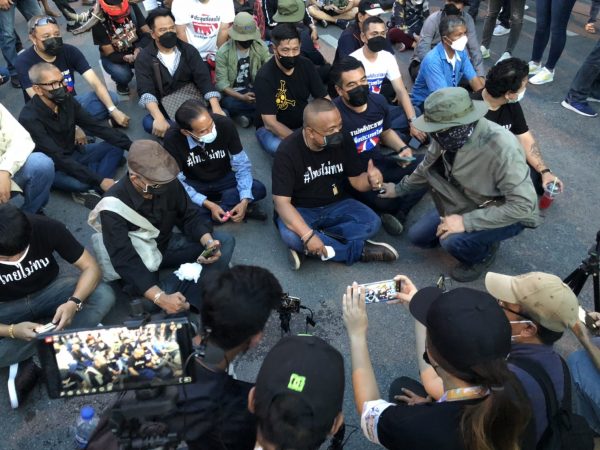 Two protest groups rally to demand Thai PM’s resignation