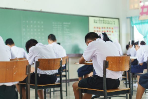 Students in Thailand’s Trat province told to wear uniform for online learning