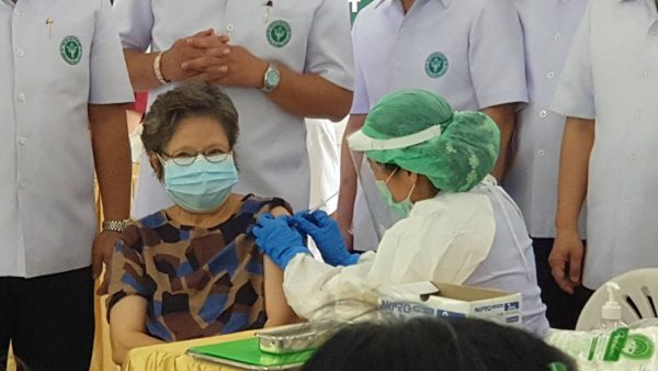 Thai woman, WHO representative are first to be inoculated with Thai-made AstraZeneca vaccine