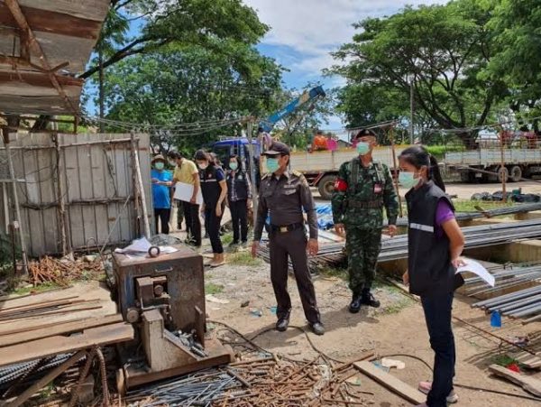 Troops to monitor construction worker housing in Bangkok for lockdown month