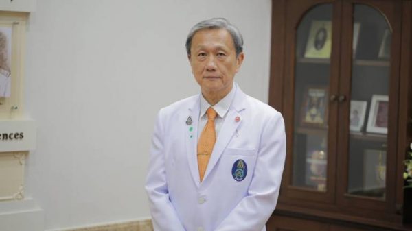 Prominent doctor urges postponement of Thailand’s reopening to foreign tourists in July