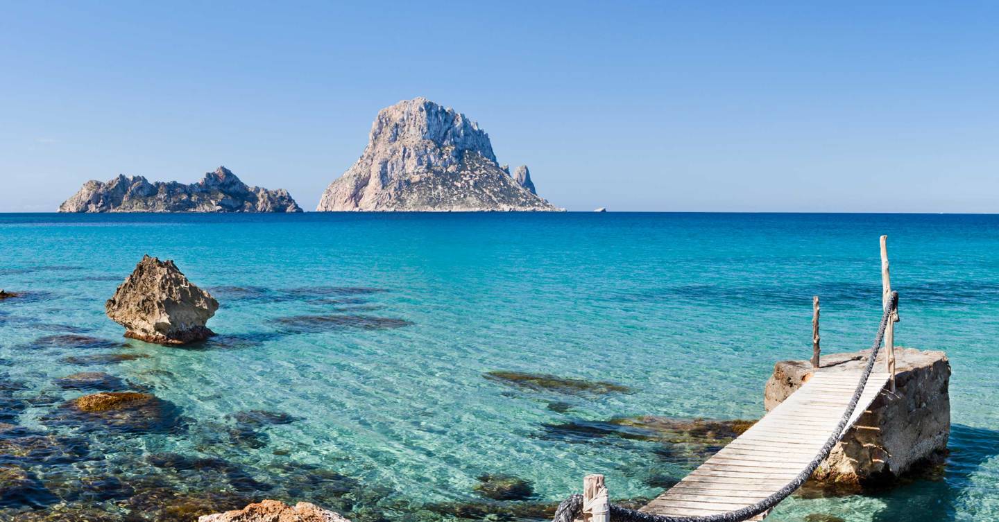 Can I travel to Ibiza? Traffic light rules explained