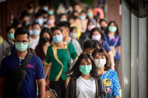 Thais returning home from Bangkok, vicinities spread COVID-19 to 32 provinces