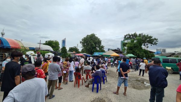 13.35% of people in Bangkok’s 40 most crowded communities have COVID-19
