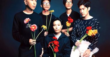 การกลับมาของ “สวีด แอนด์ โรล” Zweed n’ Roll ในบ้าน Warner Music Thailand ประเดิมด้วย ซิงเกิลใหม่ “อยากมีความหมาย” พร้อมปล่อยอัลบั้มชุดใหม่ ในปีนี้ แน่นอน!!!
