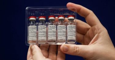 AstraZeneca to be 2nd dose after Sinovac 1st dose, booster for medics