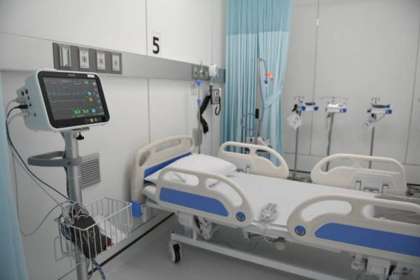 Four modular ICUs at Bangkok field hospital open this month