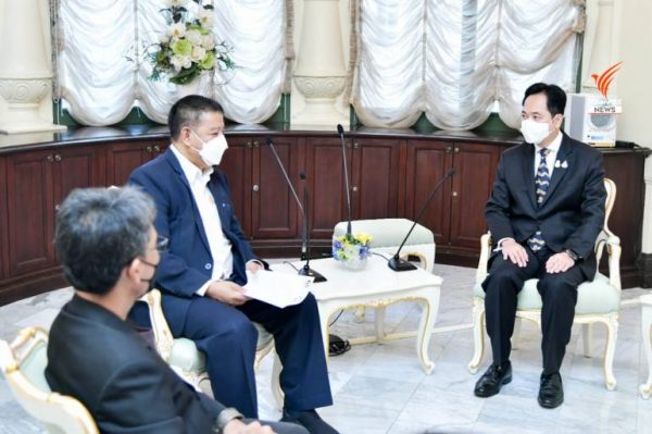 Criticism of government allowed, assures spokespeople, as Internet censorship looms large