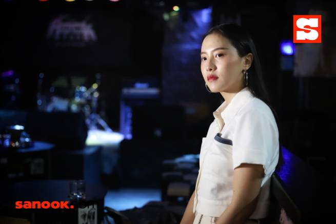 ไอซ์ รักชนก: ประชาชนผู้ตาสว่าง บนเส้นทางต่อสู้เพื่อประชาธิปไตย
