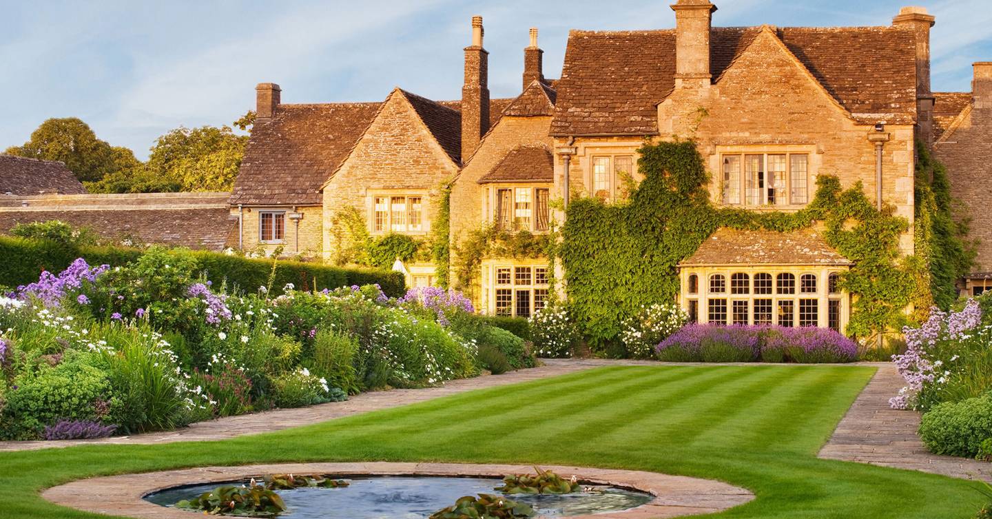 8 wellness weekend retreat ideas in the UK
