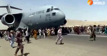 US considers having airlines help with refugees