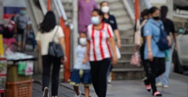 Thailand’s CCSA advised not to rush into easing lockdown restrictions