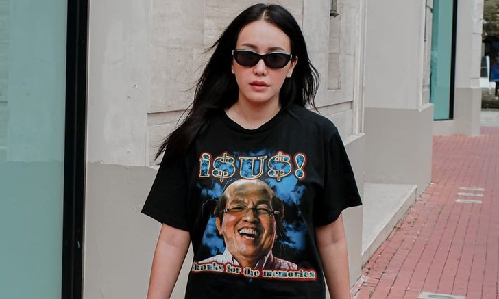 เสื้อน้าค่อม “ไอซ์ ณพัชรินทร์” ขายเสื้อที่ระลึกรูปพ่อ ติดแฮชแท็กแซ่บ ฝากไว้ให้คิด?