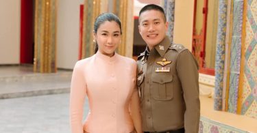 เวดดิ้งสตูดิโอดัง แจง ภาพ “ใบเตย-ผู้กำกับโจ้” แค่เช่าชุดไทยใส่ไปทำบุญ ไม่ใช่งานแต่ง