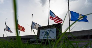US aims start to Bali bombing war crimes case at Guantanamo