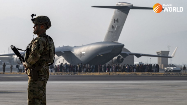 West struggles with Afghanistan chaos, Biden again defends withdrawal