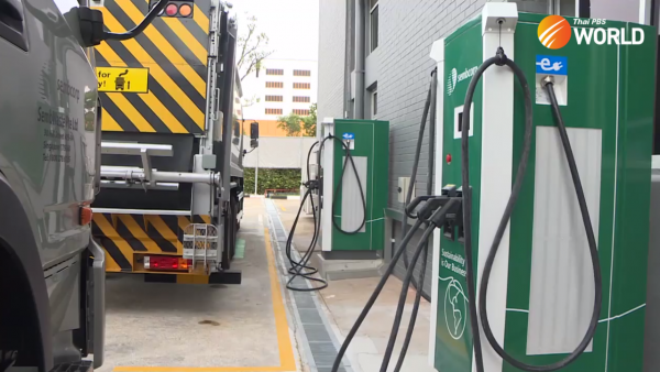 Singapore pilots new EV charging technologies in an effort to phase out petrol vehicles by 2040