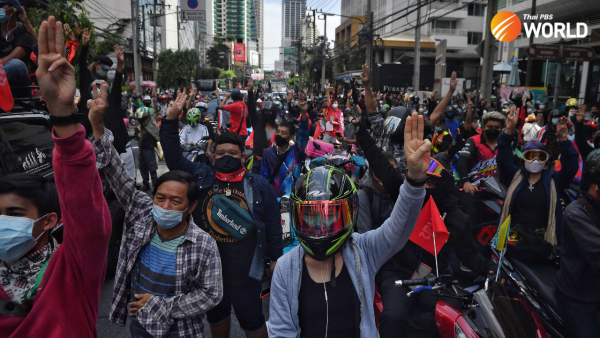 Thailand’s anti-establishment protesters issue five demands